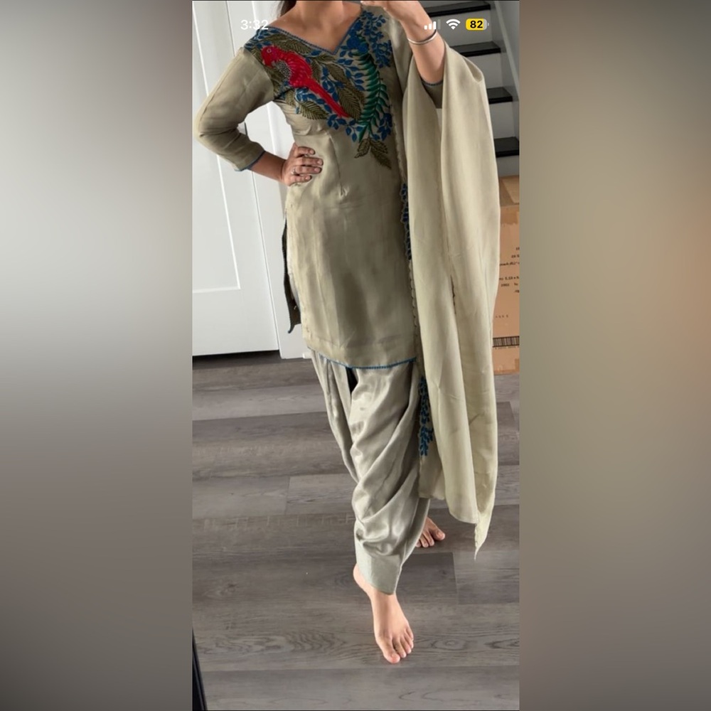 Elegant green Salwar with Parrot Embroidery 4 piece set with two bottoms